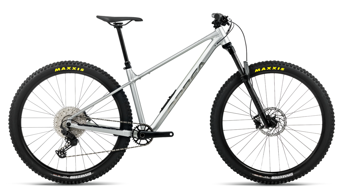 LAUFEY H30 2027